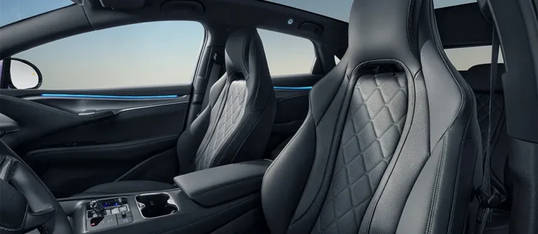 sealion7-interior-1